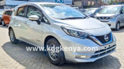 Nissan NOTE (e- Power – X)