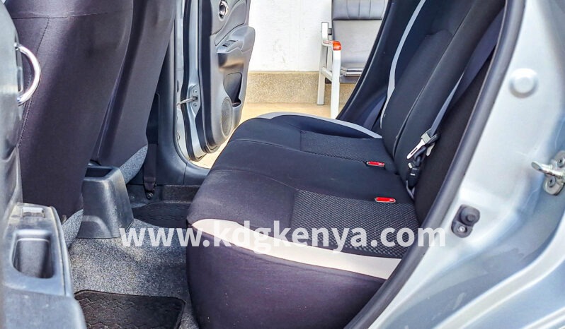 
								Nissan NOTE (e- Power – X) full									
