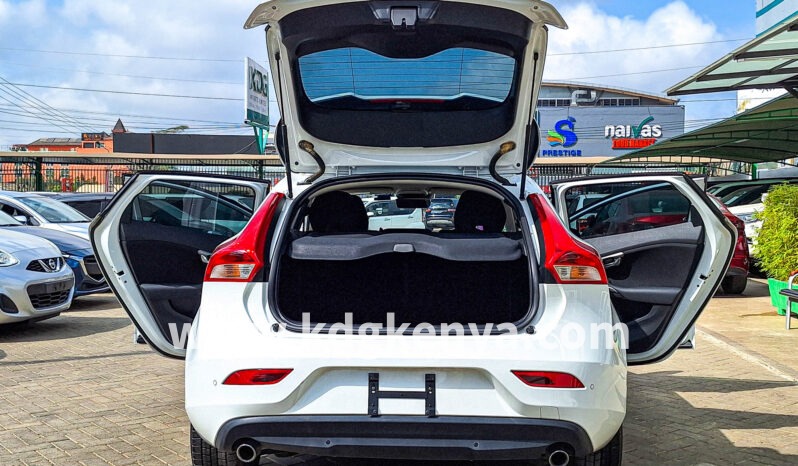 
								VOLVO – V40 (D4) full									