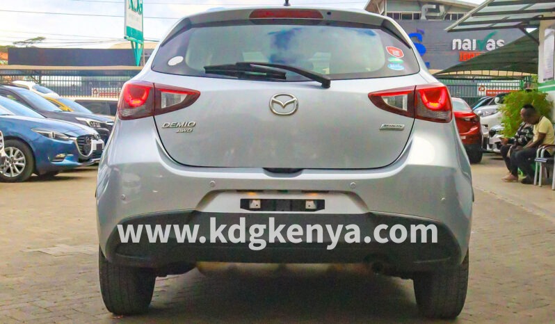 
								MAZDA  – DEMIO (13S / 4WD) full									