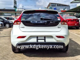 
										VOLVO – V40 (D4) full									