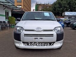 TOYOTA – PROBOX (DX Comfort / 4WD)