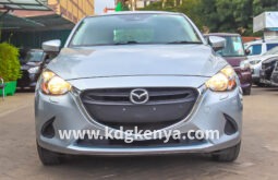 MAZDA  – DEMIO (13S / 4WD)