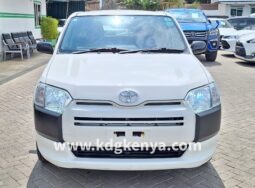 TOYOTA – PROBOX VAN (DX Comfort 4WD)