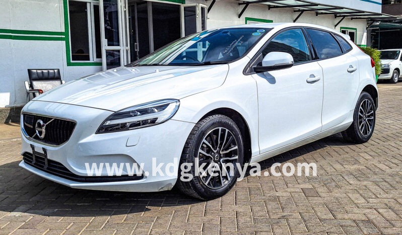 
								VOLVO – V40 (D4) full									