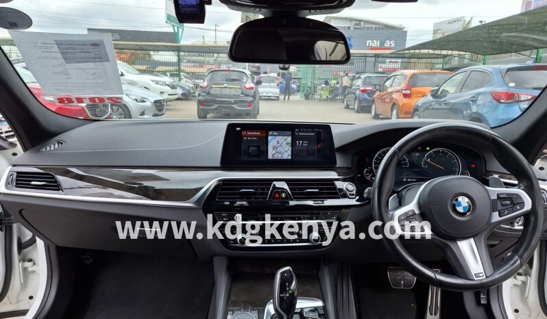 
								BMW – 523I (M-SPORT / FULLY LOADED) full									