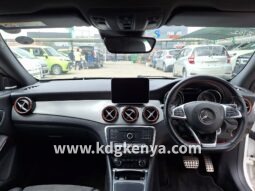 MERCEDES BENZ – CLA A180 (AMG Style / EX JAPAN)