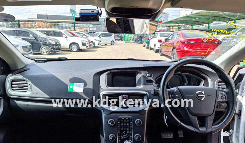 
								VOLVO – V40 (D4) full									
