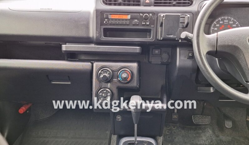 
								TOYOTA – PROBOX (DX Comfort / 4WD) full									