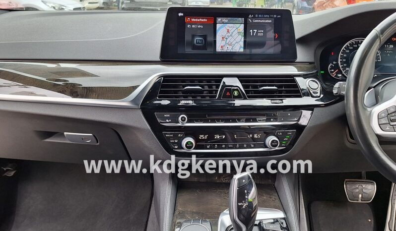 
								BMW – 523I (M-SPORT / FULLY LOADED) full									