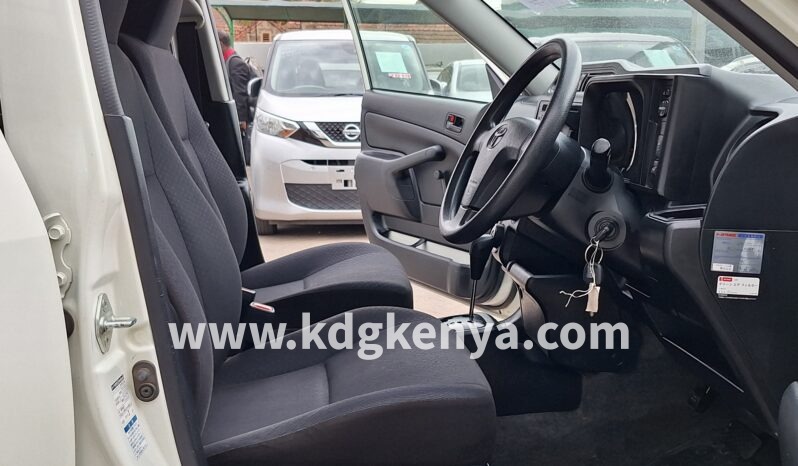 
								TOYOTA – PROBOX (DX Comfort / 4WD) full									