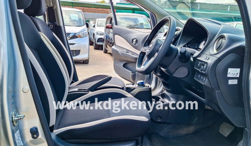 
								Nissan NOTE (e- Power – X) full									