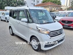 NISSAN – DAYZ ROOX (S)