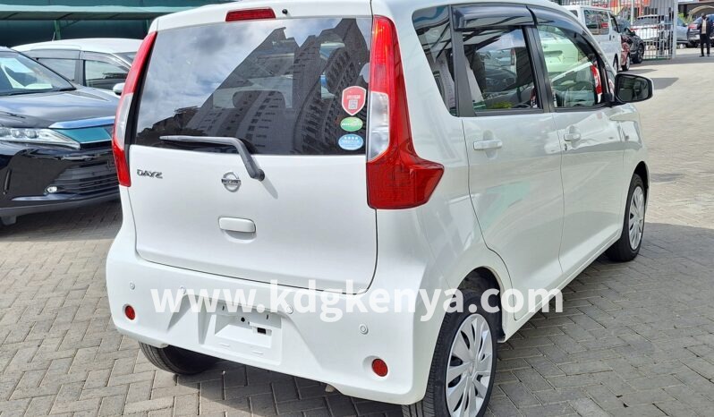 
								NISSAN DAYZ (J) full									
