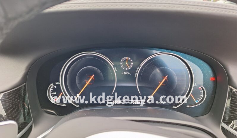 
								BMW – 740I (M SPORT) full									