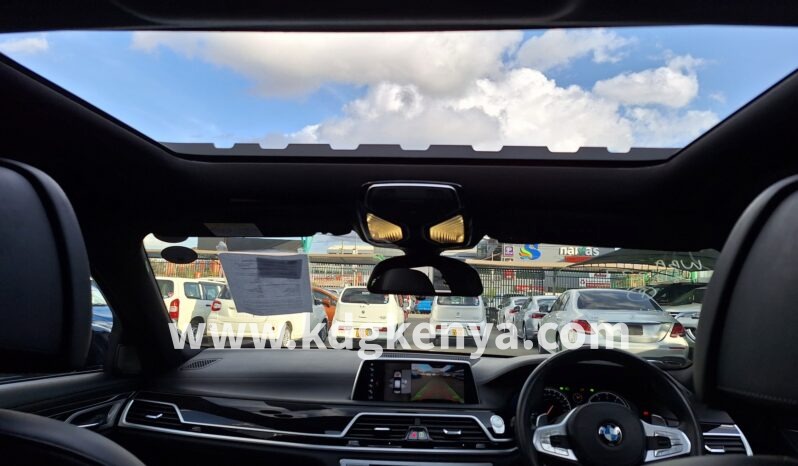 
								BMW – 740I (M SPORT) full									
