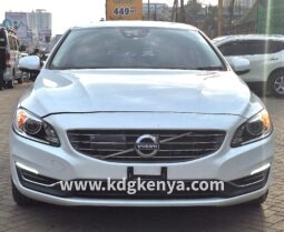 VOLVO – V60 (D4 / EX-JAPAN)