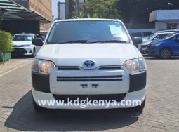 TOYOTA – PROBOX VAN (HYBRID DX COMFORT / 1.5L)