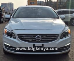 VOLVO – V60 (D4 / EX-JAPAN)