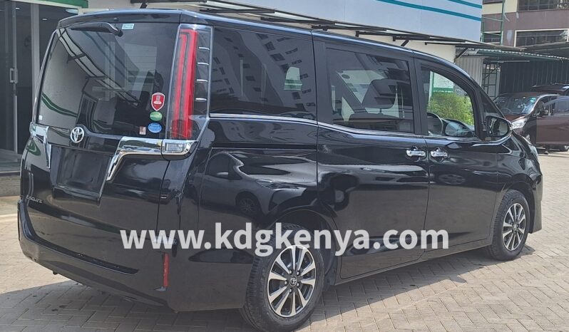 
								TOYOTA – ESQUIRE (XI / 8 SEATER) full									