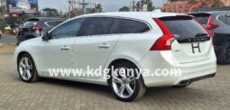 
										VOLVO – V60 (D4 / EX-JAPAN) full									