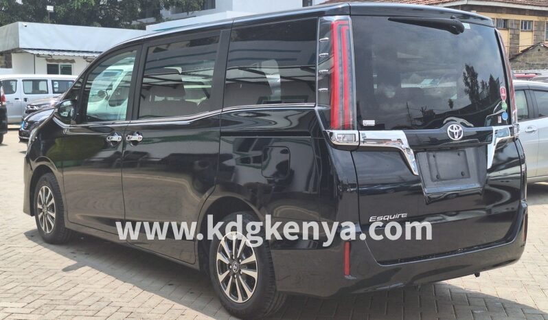 
								TOYOTA – ESQUIRE (XI / 8 SEATER) full									