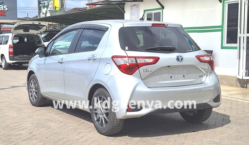 
								TOYOTA – VITZ  (Hybrid F Safety ED) full									
