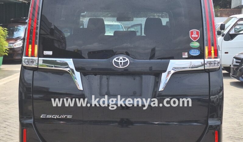 
								TOYOTA – ESQUIRE (XI / 8 SEATER) full									