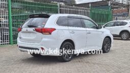 
										MITSUBISHI – OUTLANDER (S Edition / 4WD / 5 SEATER) full									