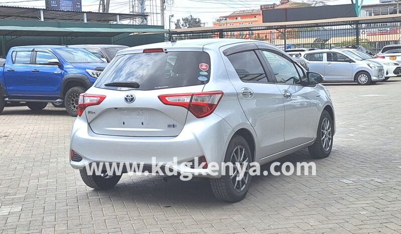 
								TOYOTA – VITZ  (Hybrid F Safety ED) full									