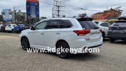 
										MITSUBISHI – OUTLANDER (S Edition / 4WD / 5 SEATER) full									