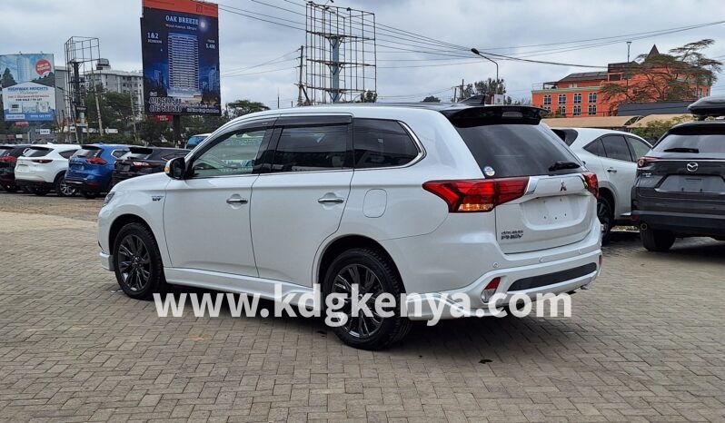 
								MITSUBISHI – OUTLANDER (S Edition / 4WD / 5 SEATER) full									