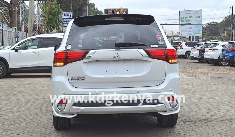 
								MITSUBISHI – OUTLANDER (S Edition / 4WD / 5 SEATER) full									