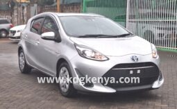 TOYOTA – AQUA (S-GRADE / HYBRID)