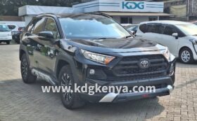 TOYOTA  RAV4