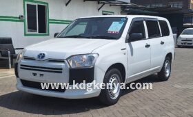 TOYOTA – PROBOX VAN (HYBRID DX COMFORT / 1.5L)