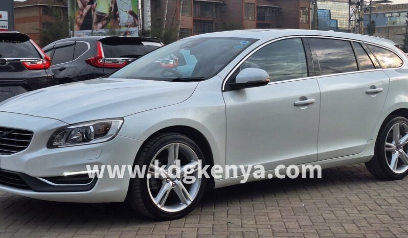 
								VOLVO – V60 (D4 / EX-JAPAN) full									