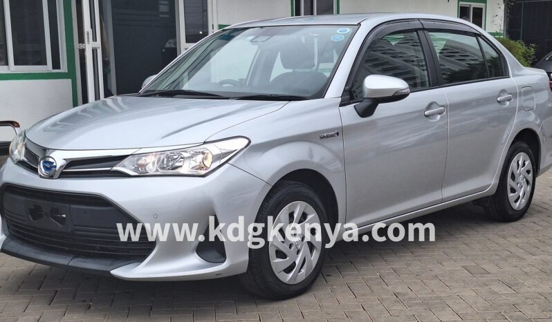 
								TOYOTA COROLLA AXIO full									