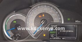 TOYOTA – VITZ  (Hybrid F Safety ED)