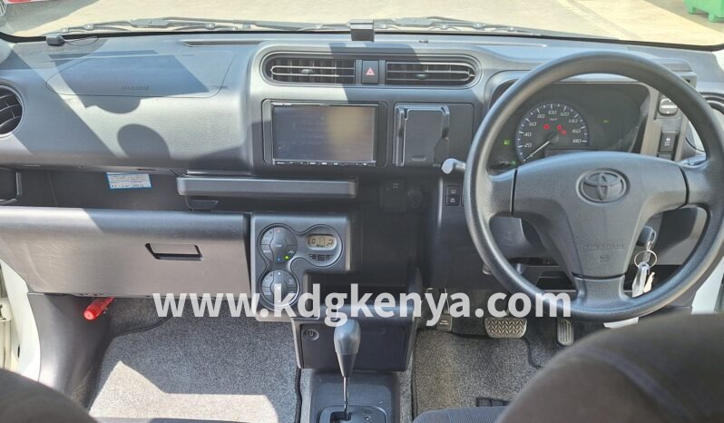 
TOYOTA – PROBOX VAN (HYBRID DX COMFORT / 1.5L) full									