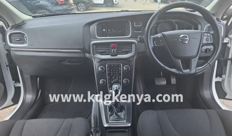 
								VOLVO – V40 (T3) full									