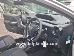 TOYOTA – AQUA (S-GRADE / HYBRID)