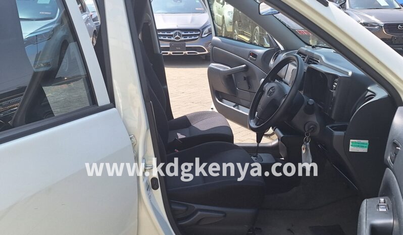 
TOYOTA – PROBOX VAN (HYBRID DX COMFORT / 1.5L) full									