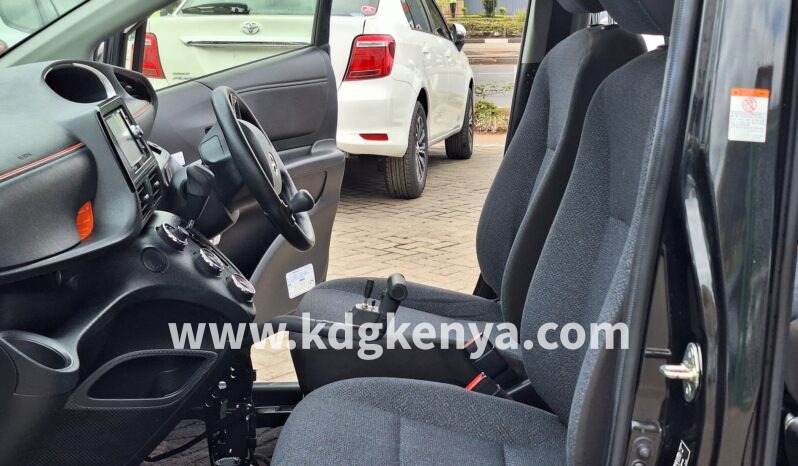 
								TOYOTA – SIENTA (X V Package) full									