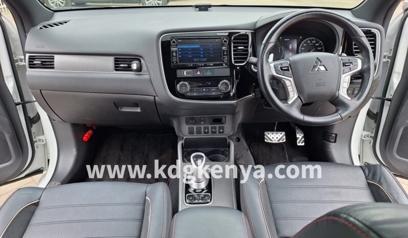 
								MITSUBISHI – OUTLANDER (S Edition / 4WD / 5 SEATER) full									