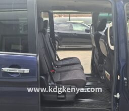 
										NISSAN – SERENA (X V Selection / 4WD / 8 SEATER) full									