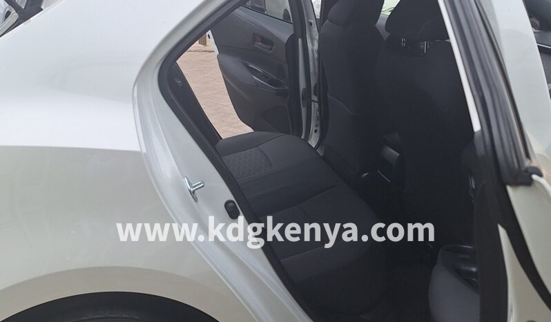 
								TOYOTA – COROLLA SPORT (GX / 1.2L TURBO) full									