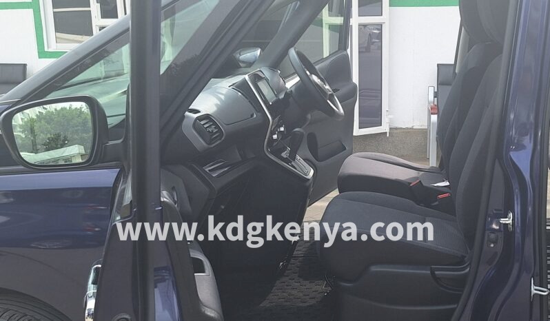 
								NISSAN – SERENA (X V Selection / 4WD / 8 SEATER) full									