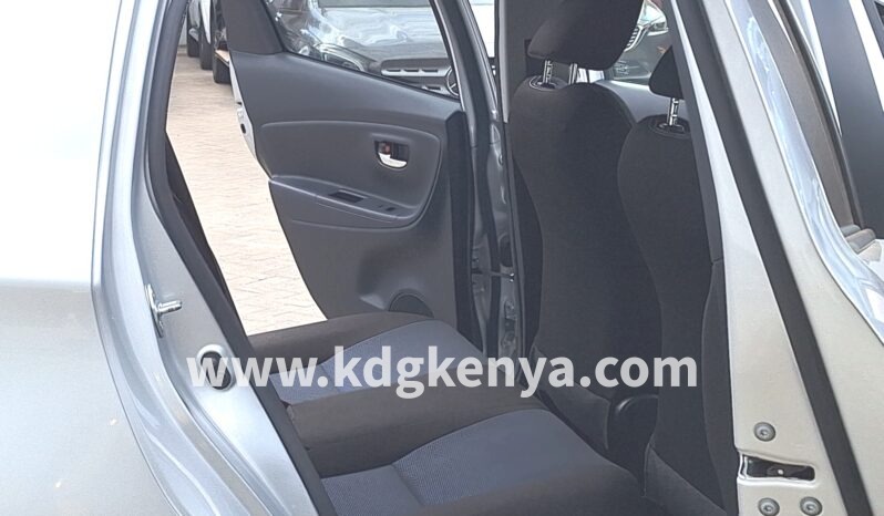 
								TOYOTA – VITZ  (Hybrid F Safety ED) full									