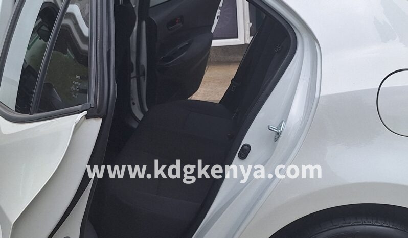 
								TOYOTA – COROLLA SPORT (GX / 1.2L TURBO) full									